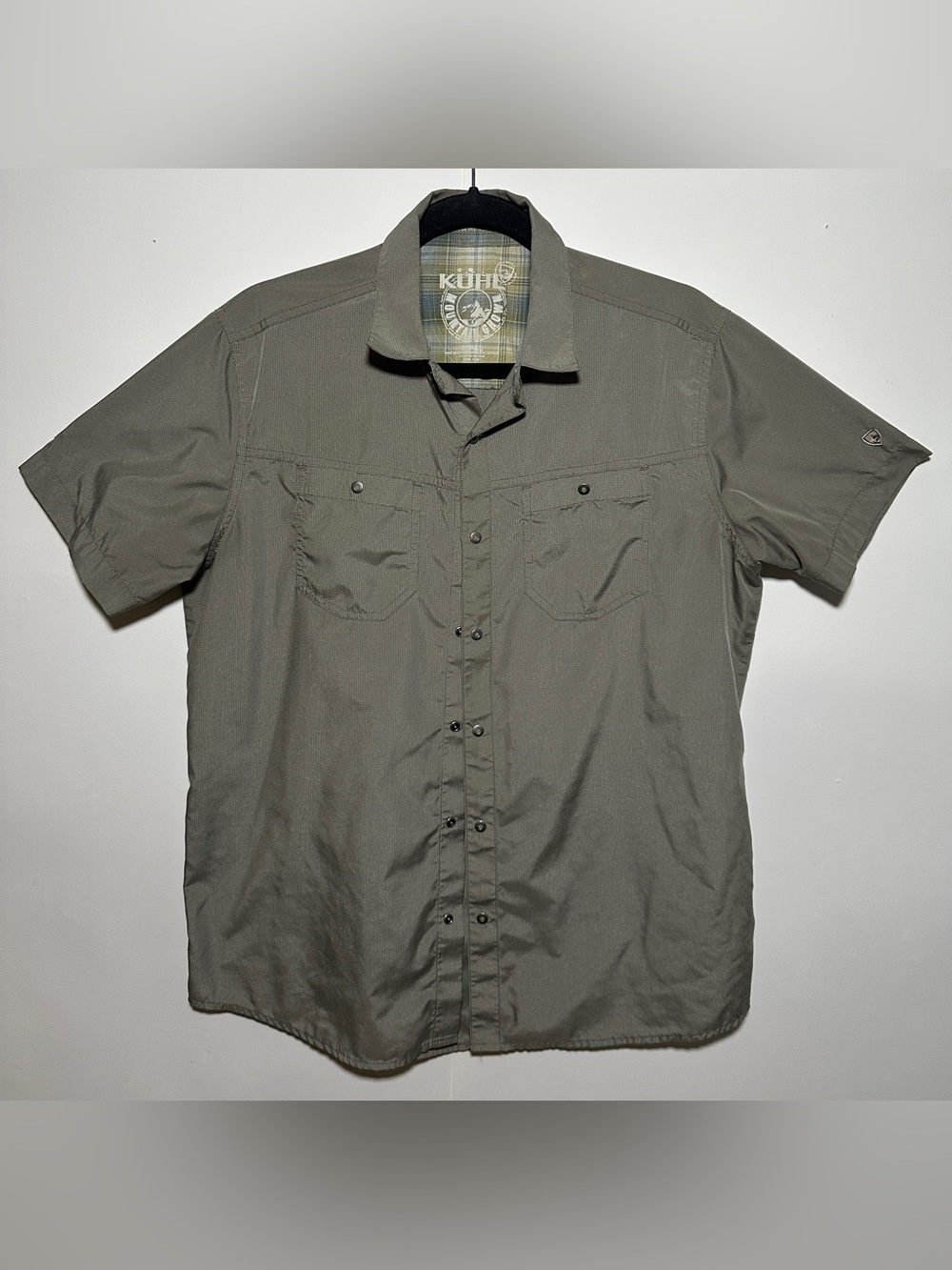 KUHL Men's Dark Green Button Up Size smal